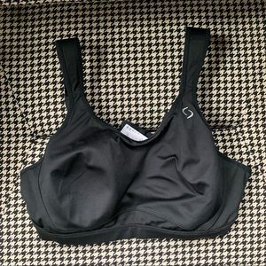 Brooks Maia underwire sports bra